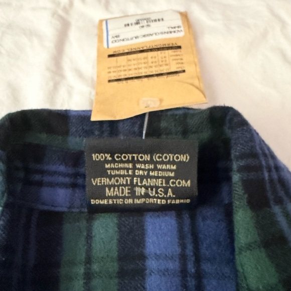 NWT VERMONT FLANNEL CO Women's Classic Button Down Shirt Blue Green S - Picture 6 of 10